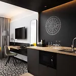 ホテル Mercure Ursus Station ワルシャワ