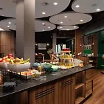 Mercure Ursus Station ホテル 4*