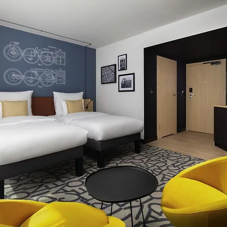 Hotel Mercure Ursus Station 4*