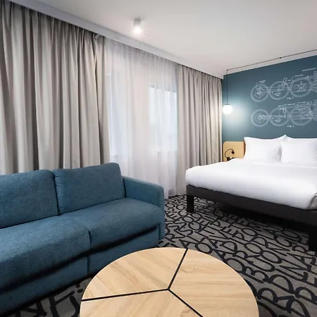 Mercure Ursus Station Otel