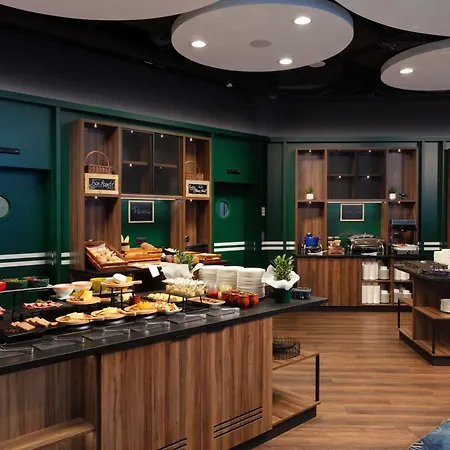 Hotel Mercure Ursus Station Warsaw