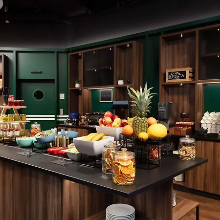 Hotel Mercure Ursus Station