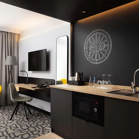 Hotel Mercure Ursus Station Varšava