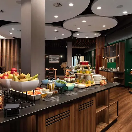 Mercure Ursus Station Hotel 4*