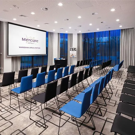 Mercure Ursus Station 4*