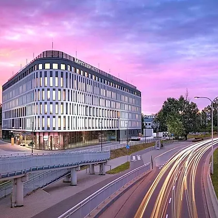 Mercure Ursus Station 4*