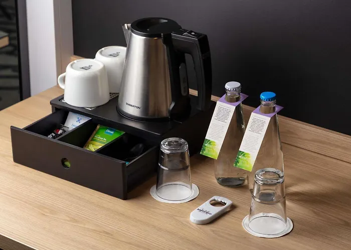 Hotel Mercure Ursus Station 4*