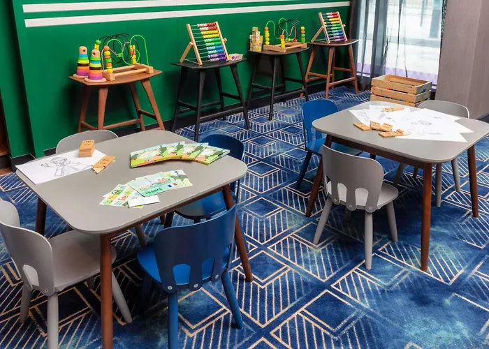 Mercure Ursus Station 4*