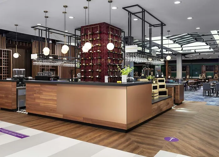 Mercure Ursus Station Hotel 4*