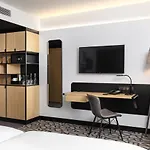 Mercure Ursus Station 4*