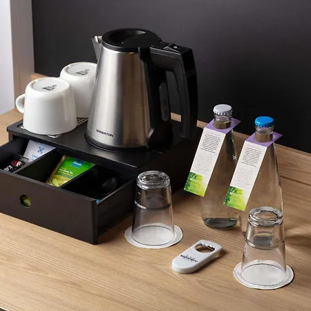 ホテル Mercure Ursus Station 4*