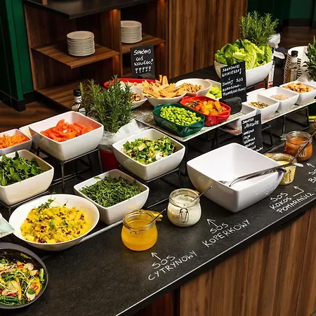 ホテル Mercure Ursus Station