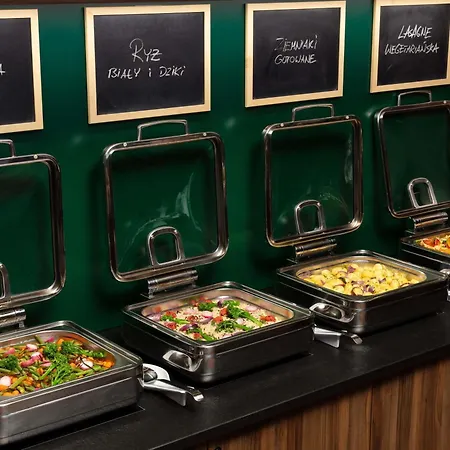 Mercure Ursus Station