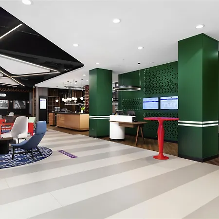 Mercure Ursus Station 4*